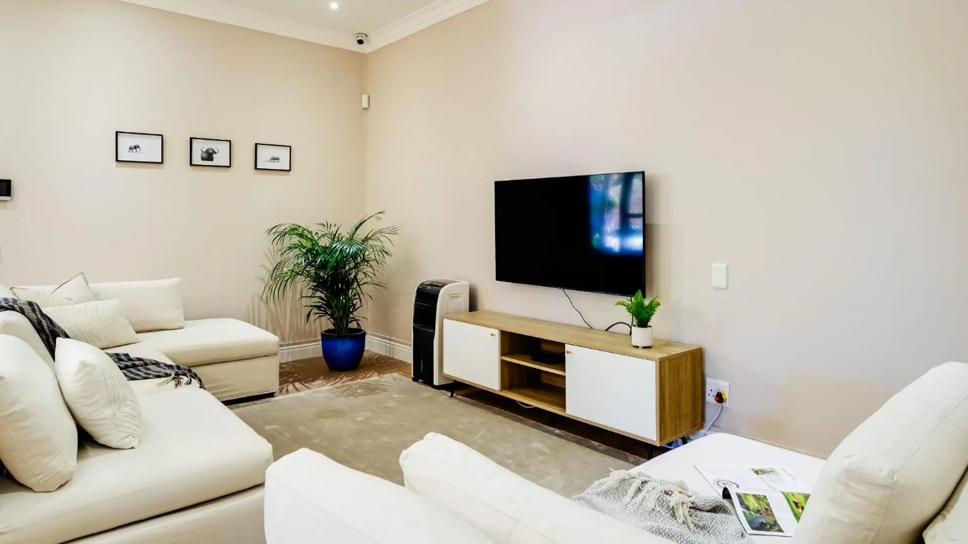 Apartment Central Treasure Cape Town