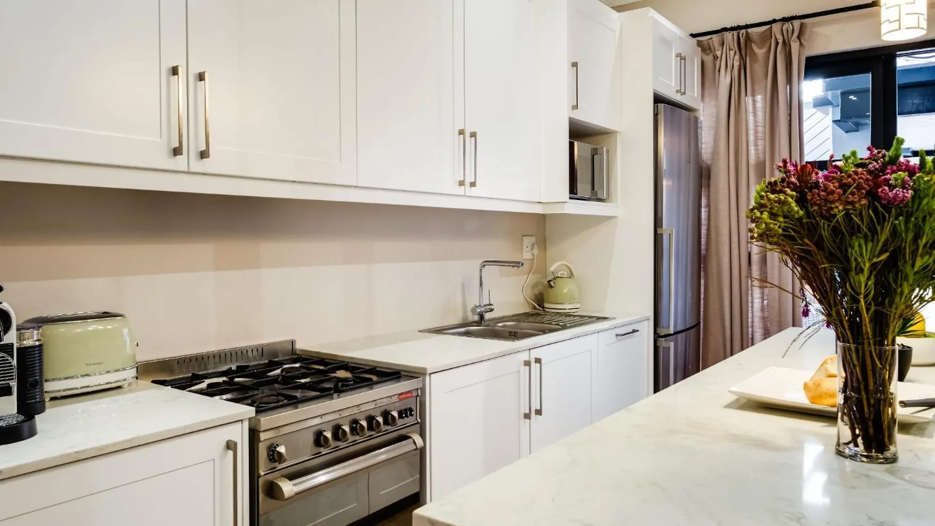 Apartment Central Treasure Cape Town South Africa